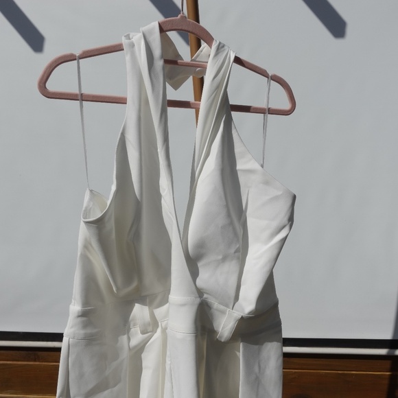 Revolve Lita by Ciara jumpsuit criss cross halter top White high end $498 XXL - Picture 3 of 10